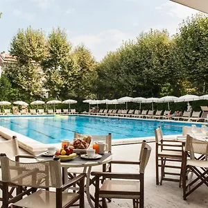 Grand Royal Hotell